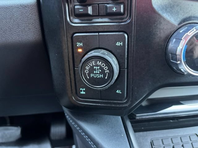 Certified 2026 Ford F350 Platinum w/ Tremor Off-Road Package AWD/4WD image 16
