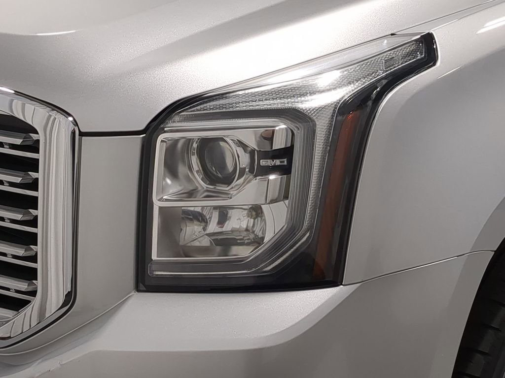 Used 2020 GMC Yukon Denali AWD/4WD image 14