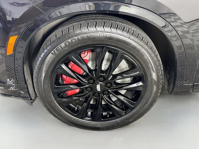 Used 2023 Cadillac XT6 Sport AWD/4WD image 4