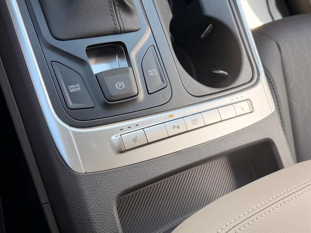 New 2026 Kia Carnival FWD image 24