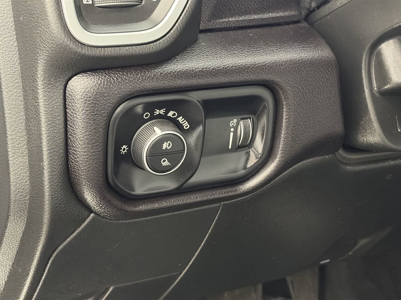 Used 2024 RAM 3500 Big Horn w/ Protection Group AWD/4WD image 12