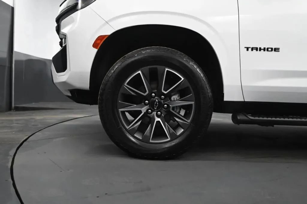 Used 2021 Chevrolet Tahoe Z71 w/ Z71 Signature Package AWD/4WD image 10