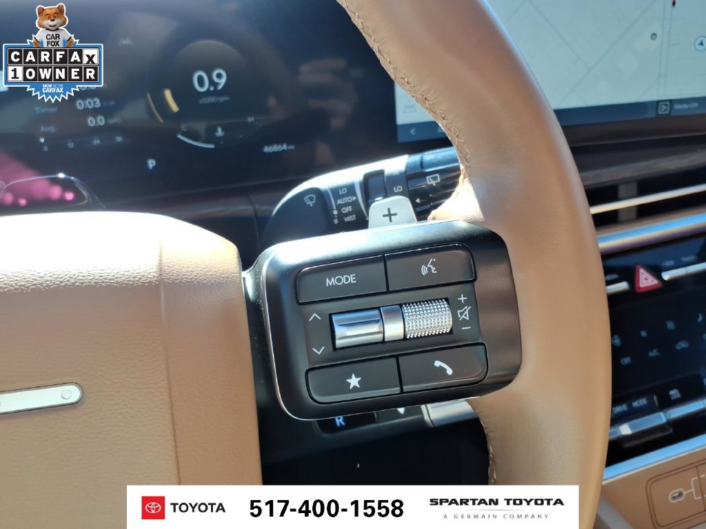 Used 2025 Hyundai Santa Fe Limited AWD/4WD image 20