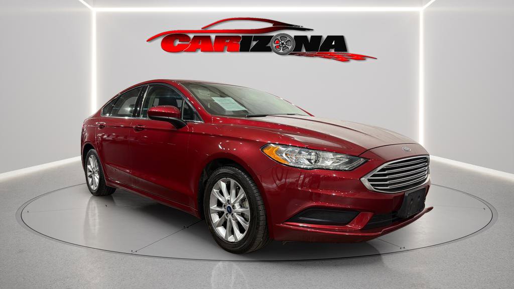 Used 2017 Ford Fusion SE w/ Fusion SE Technology Package image 12