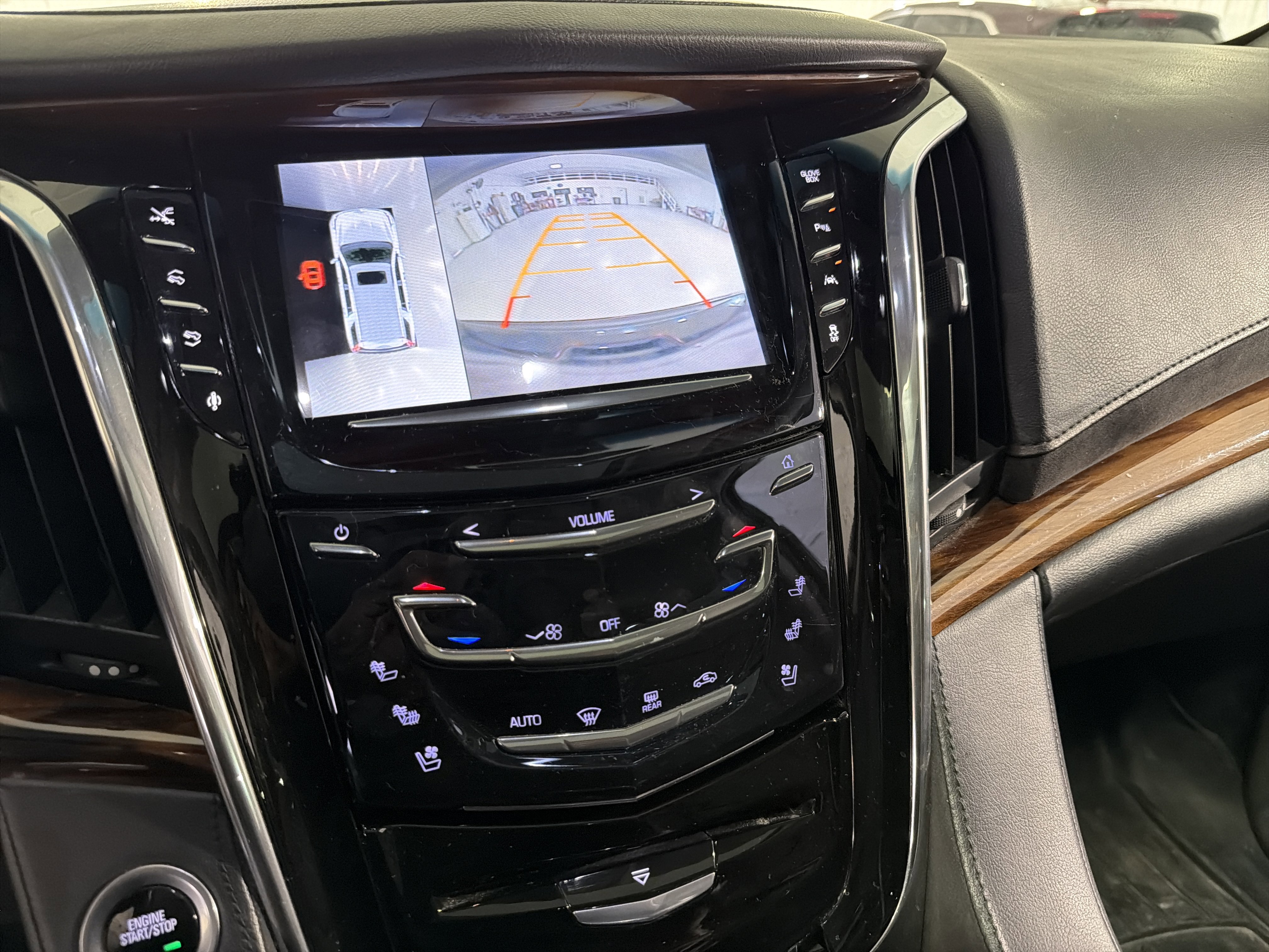 Used 2016 Cadillac Escalade ESV Premium AWD/4WD image 20