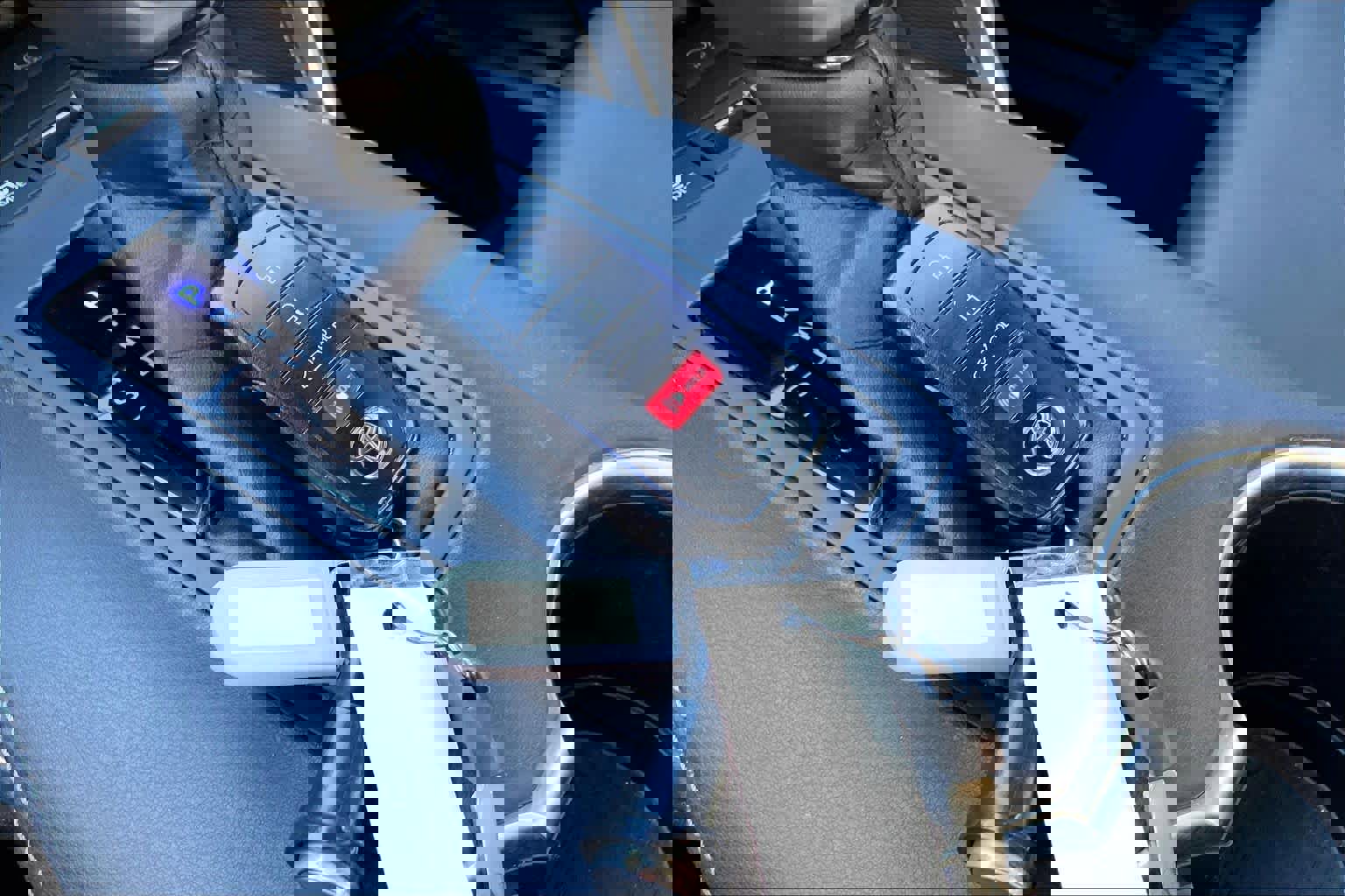 Used 2023 Toyota Venza Nightshade image 15