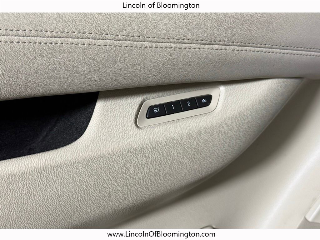 Used 2015 Cadillac Escalade ESV Luxury image 20