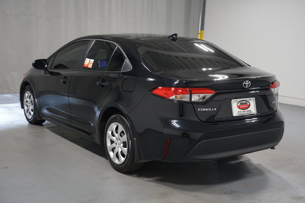 Certified 2025 Toyota Corolla LE FWD image 6