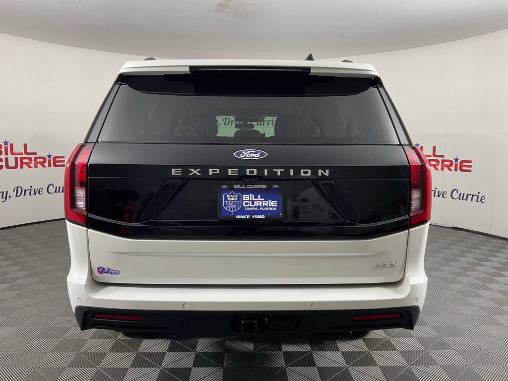 New 2027 Ford Expedition Max Active RWD image 4