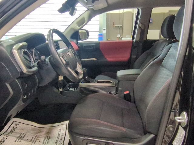 Used 2021 Toyota Tacoma SR5 image 9