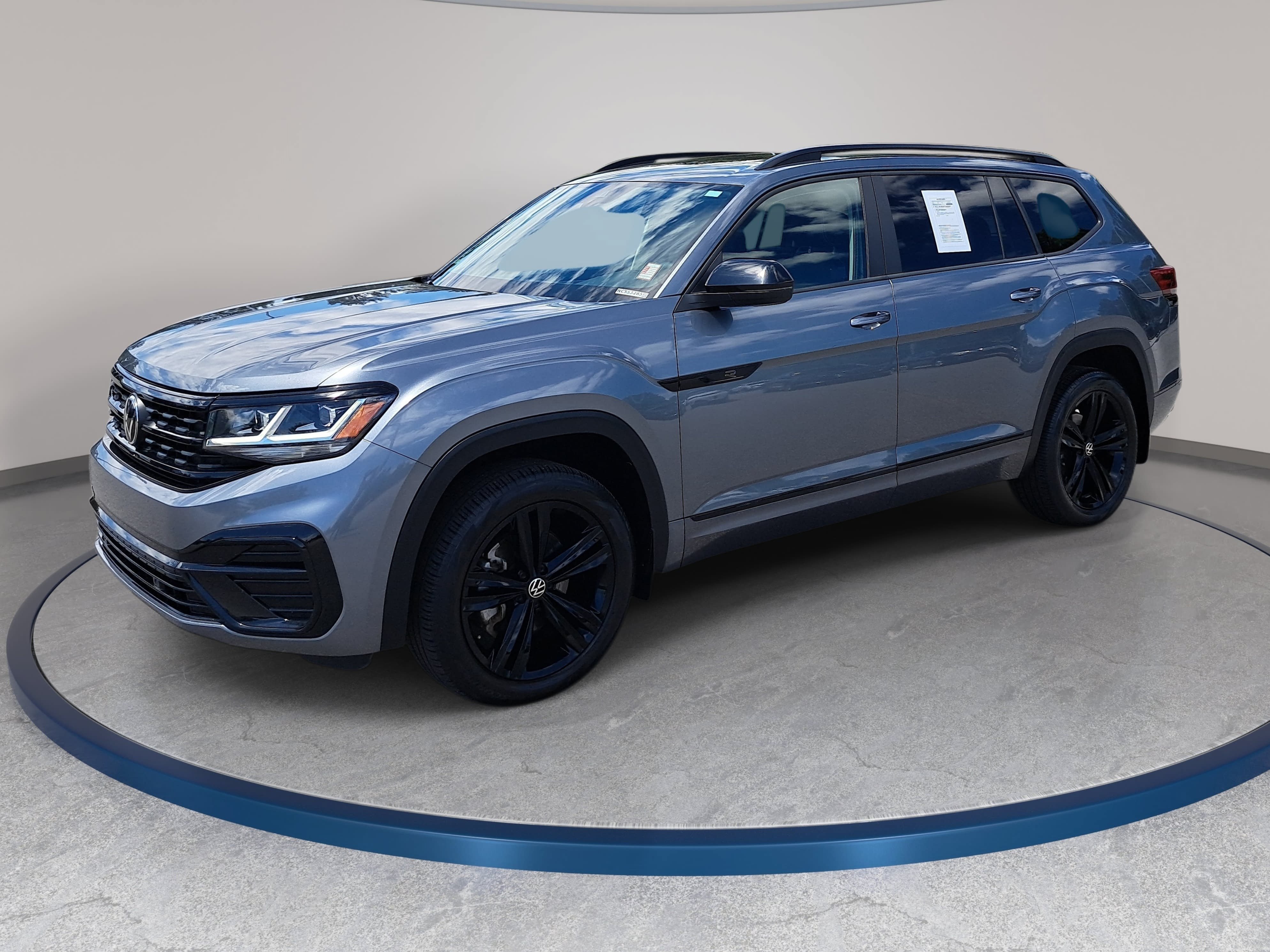 Certified 2022 Volkswagen Atlas SEL R-Line AWD/4WD image 1