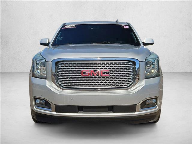 Used 2015 GMC Yukon Denali w/ Touring Package AWD/4WD image 2