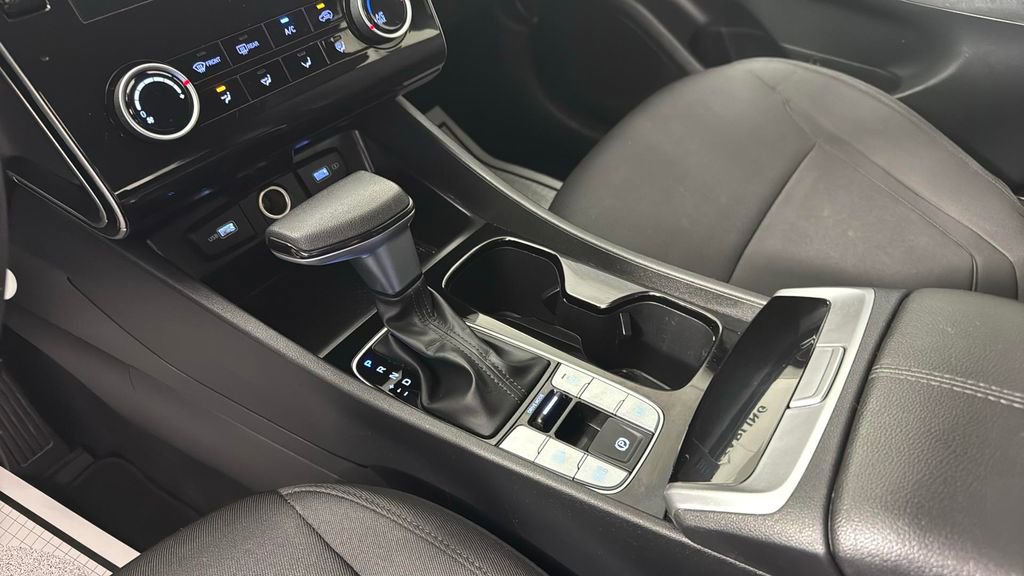 Used 2022 Hyundai Tucson SE image 17