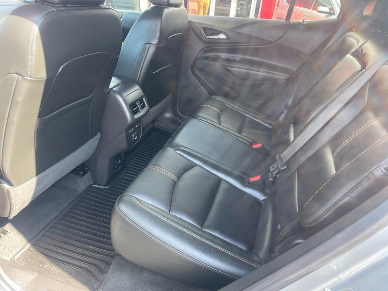 Used 2024 Chevrolet Equinox Premier AWD/4WD image 18