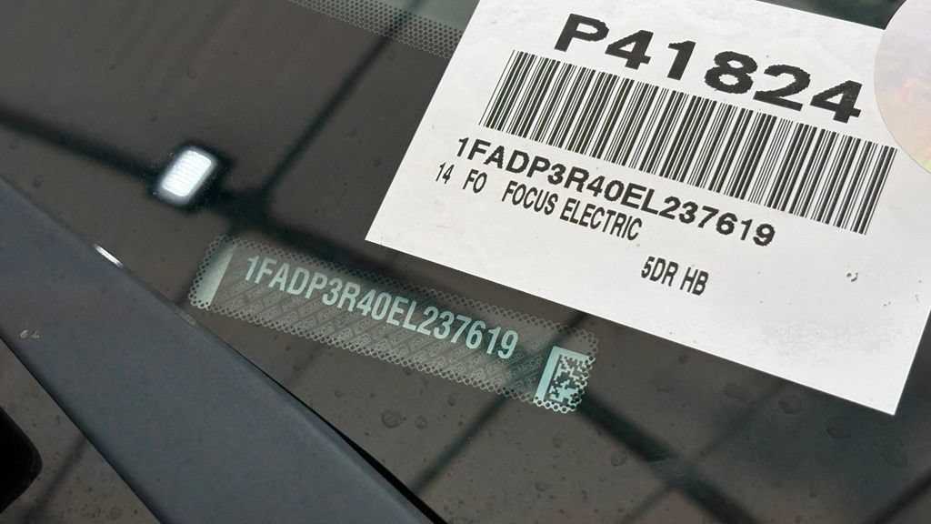 Used 2014 Ford Focus Electric Hatchback FWD image 42