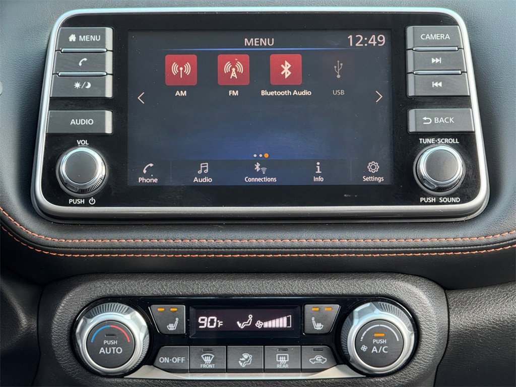 Used 2019 Nissan Kicks SR w/ SR Premium Package image 13