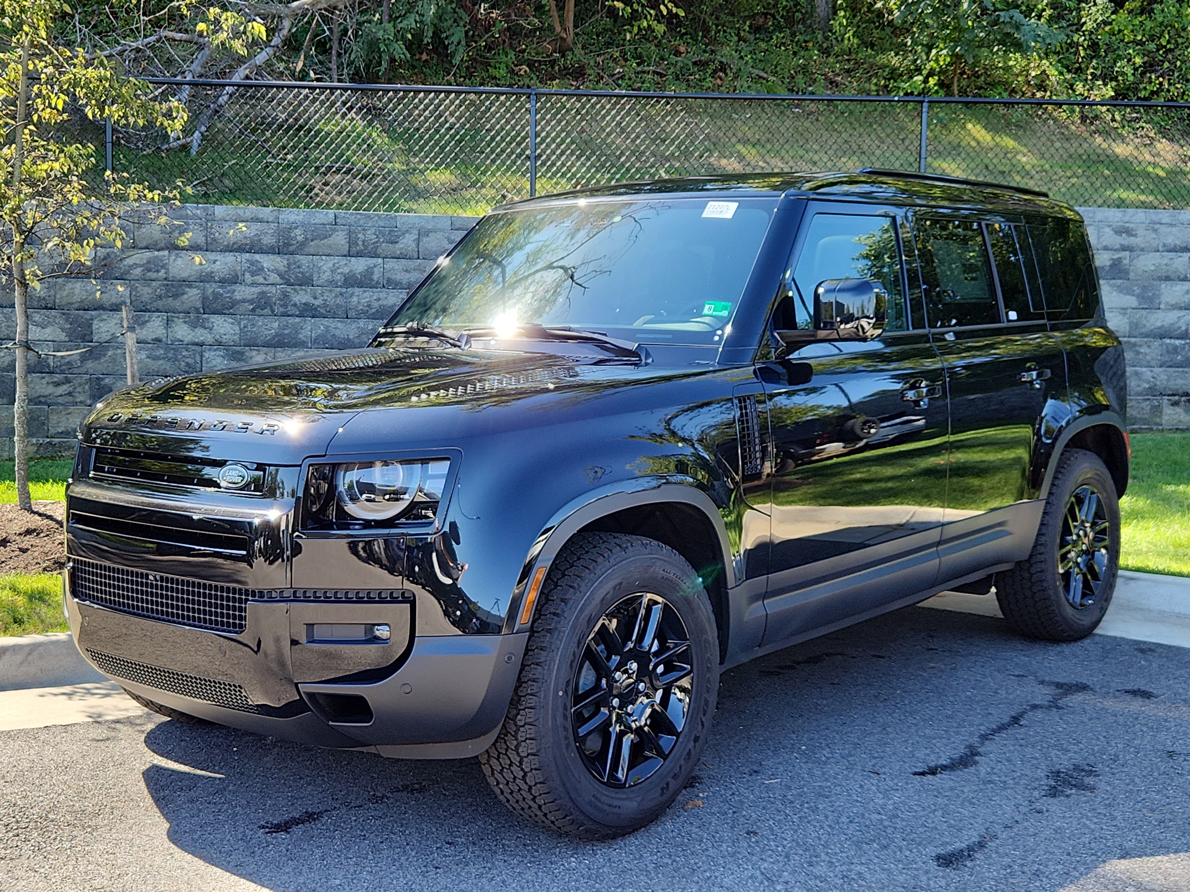 New 2026 Land Rover Defender 110 S image 1