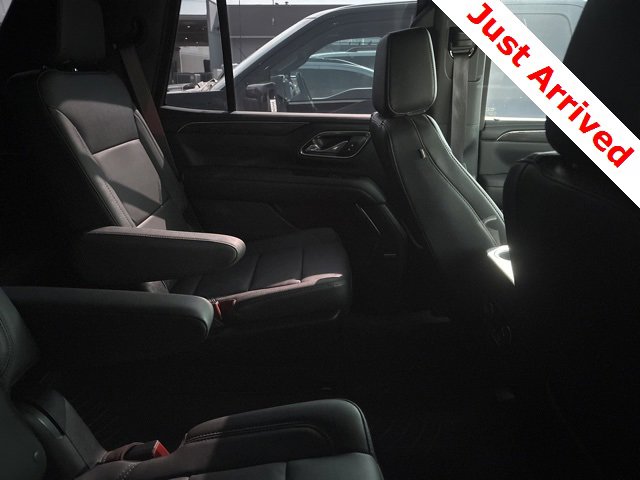 Used 2024 Chevrolet Tahoe Z71 w/ Luxury Package image 9