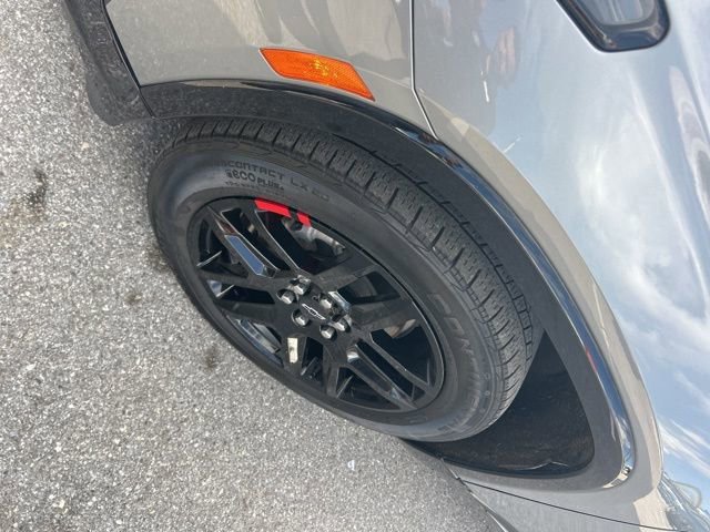 Certified 2023 Chevrolet Traverse Premier w/ Redline Edition image 2