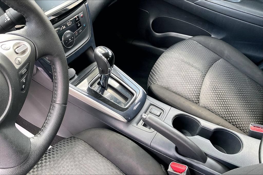 Used 2019 Nissan Sentra SR FWD image 21