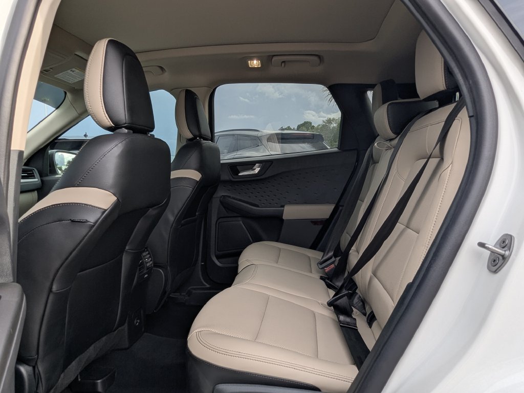 Used 2020 Ford Escape SE Sport FWD image 16