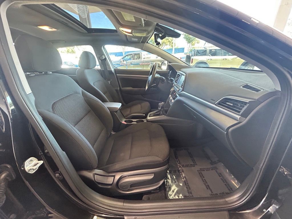 Used 2019 Hyundai Elantra Value Edition w/ Cargo Package image 22