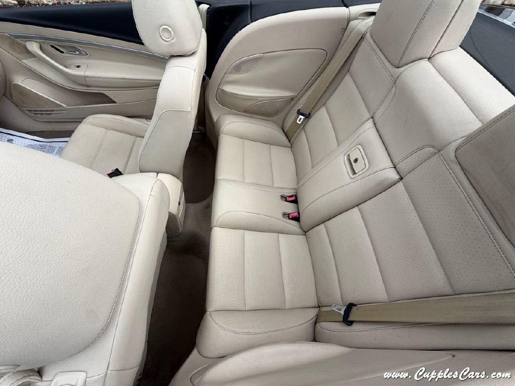 Used 2008 Volkswagen Eos 2.0T FWD image 21