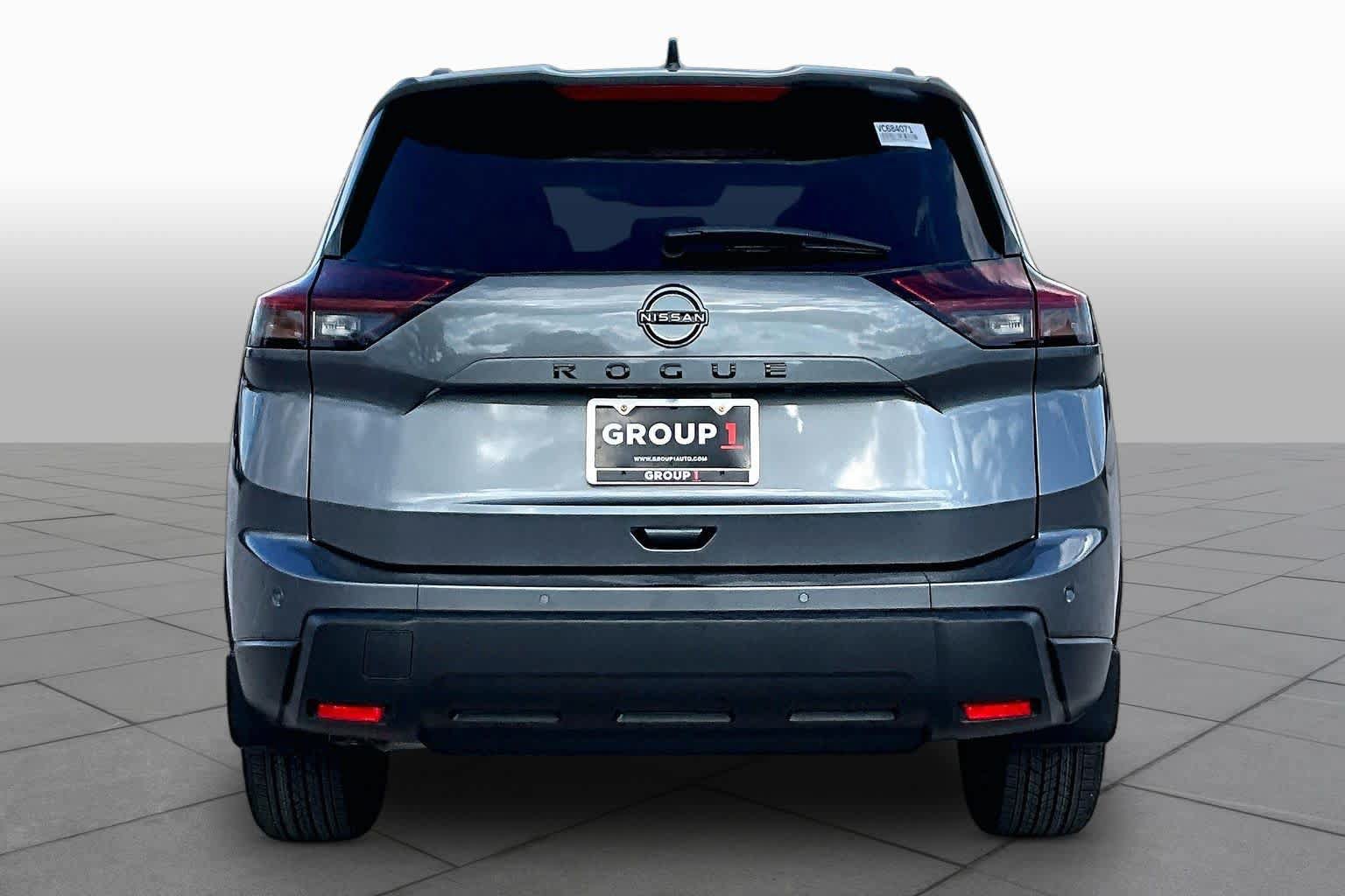 New 2027 Nissan Rogue Dark Armor FWD image 4