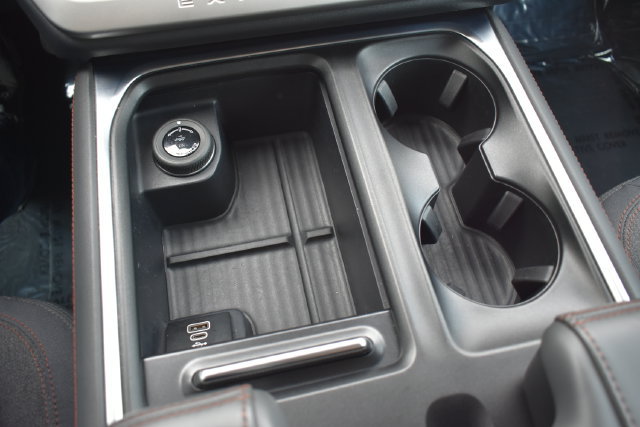 Used 2025 Ford Expedition Max Active AWD/4WD image 33