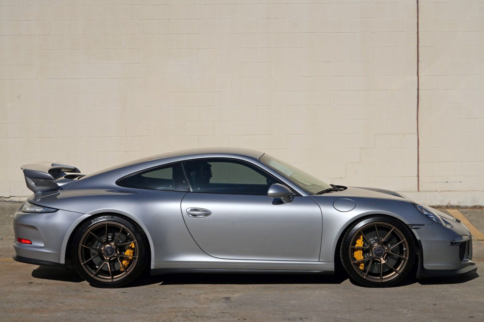 Used 2014 Porsche 911 GT3 RWD image 43