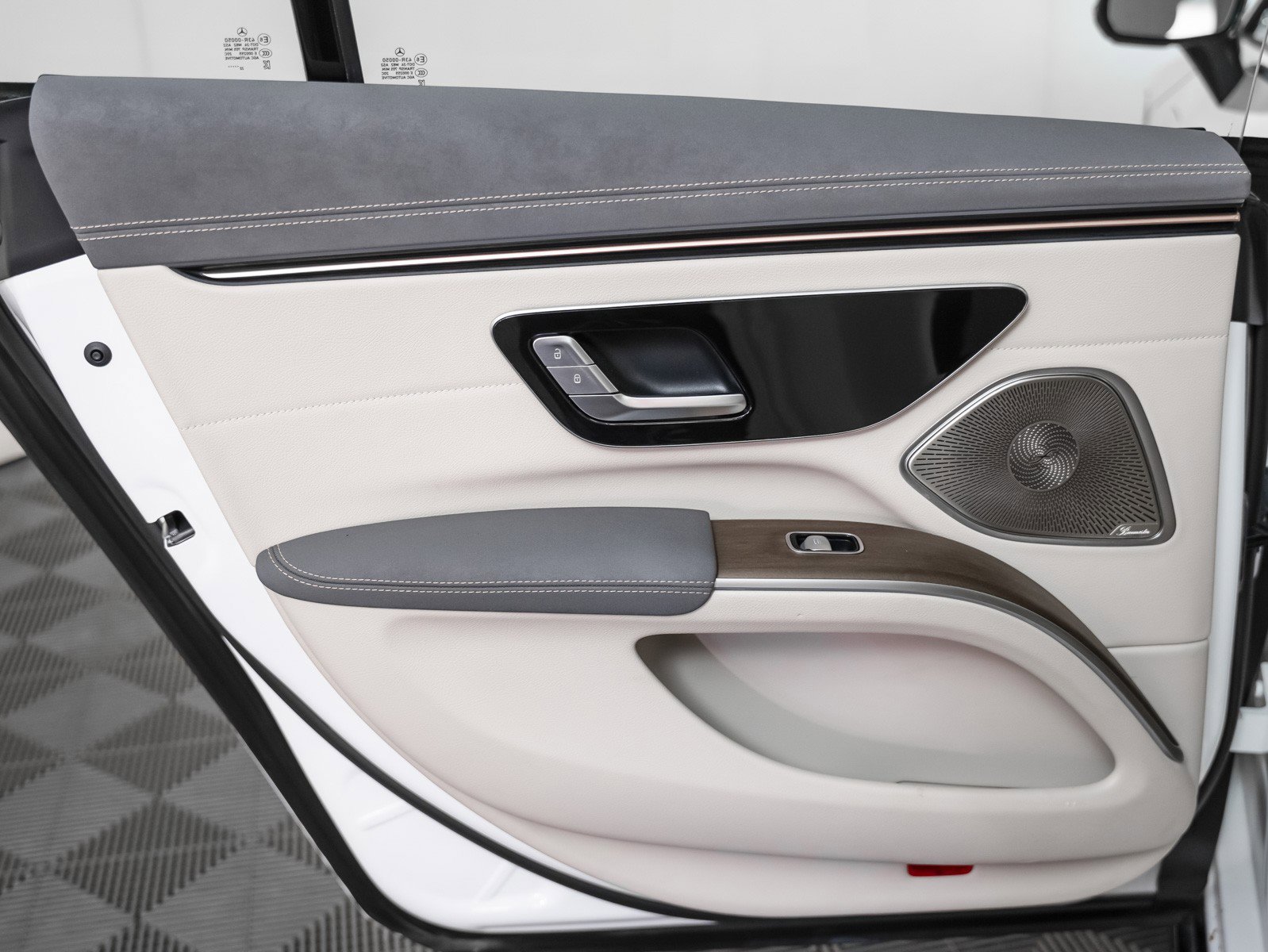 Certified 2023 Mercedes-Benz EQS 450+ Sedan image 22