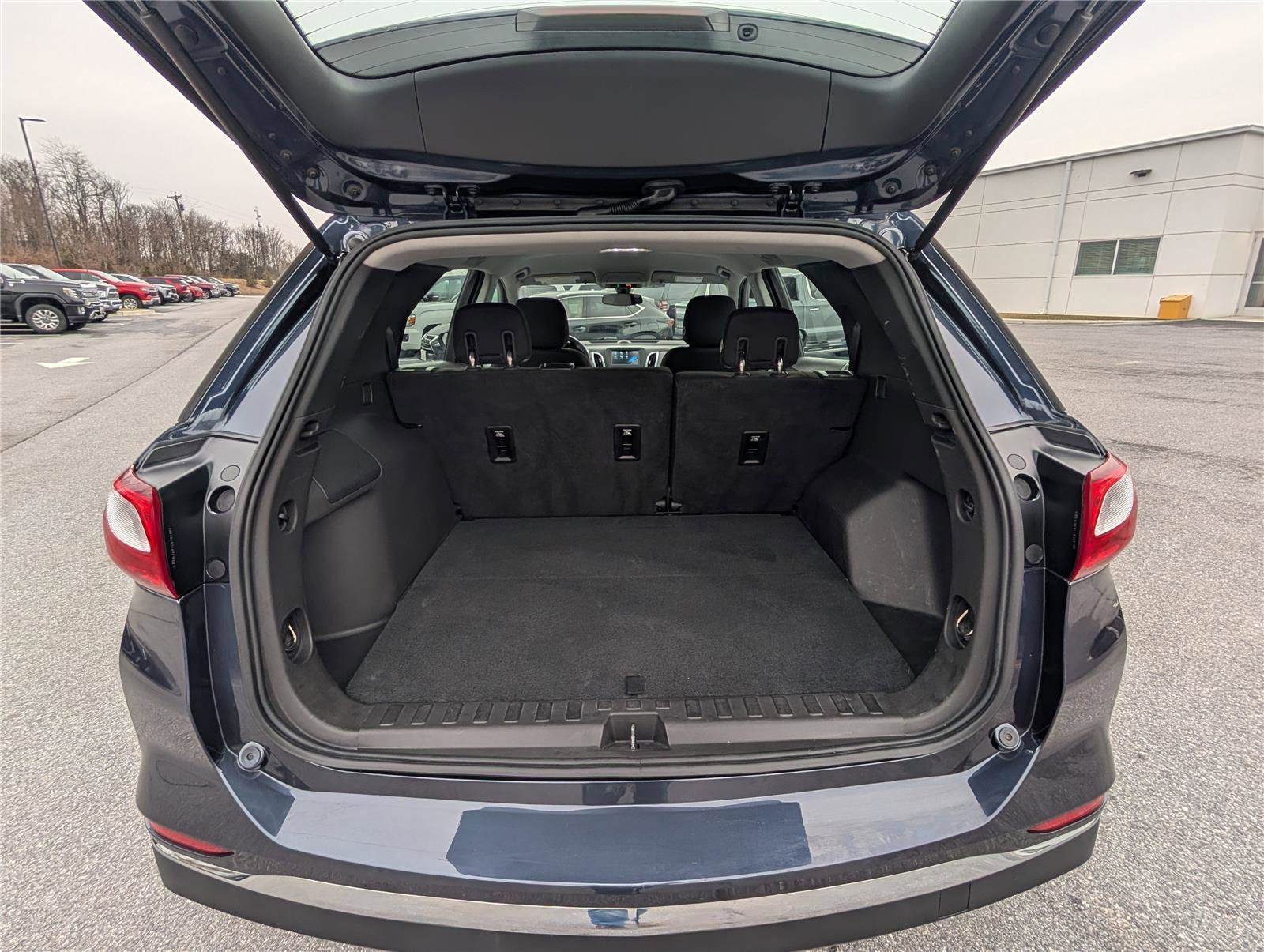 Used 2018 Chevrolet Equinox LS image 12