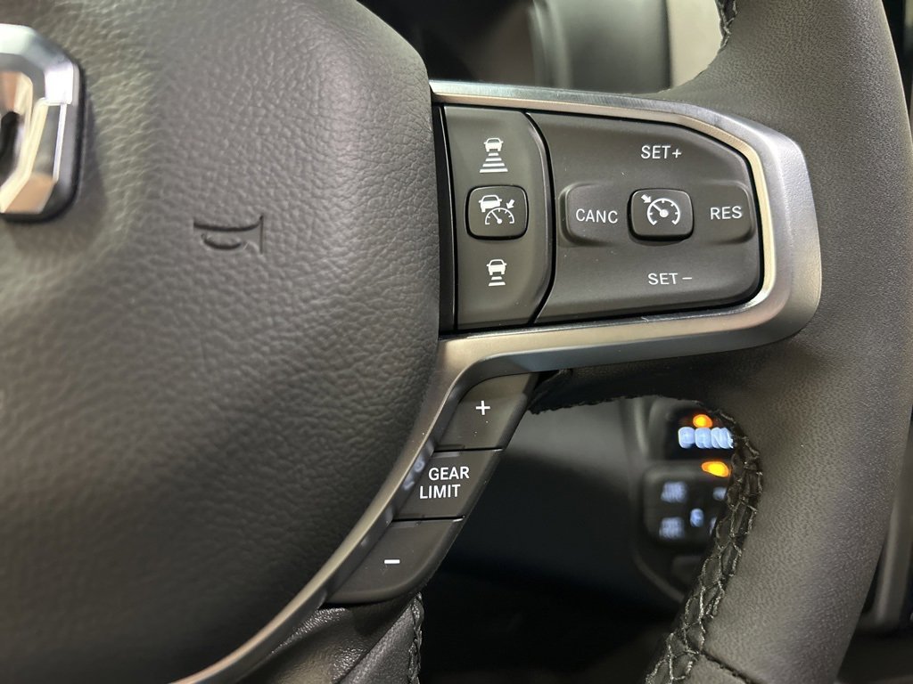 New 2026 RAM 1500 4x4 Crew Cab image 22