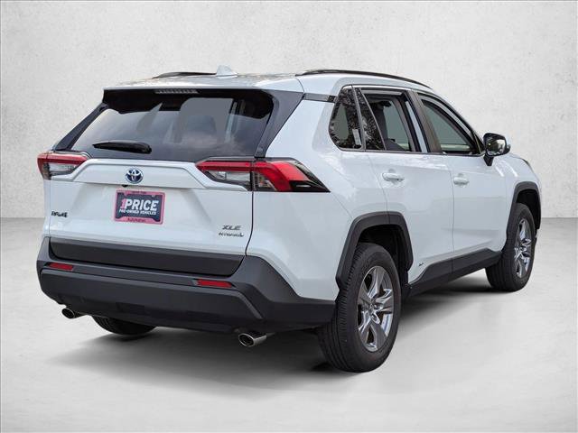 Used 2023 Toyota RAV4 XLE image 5