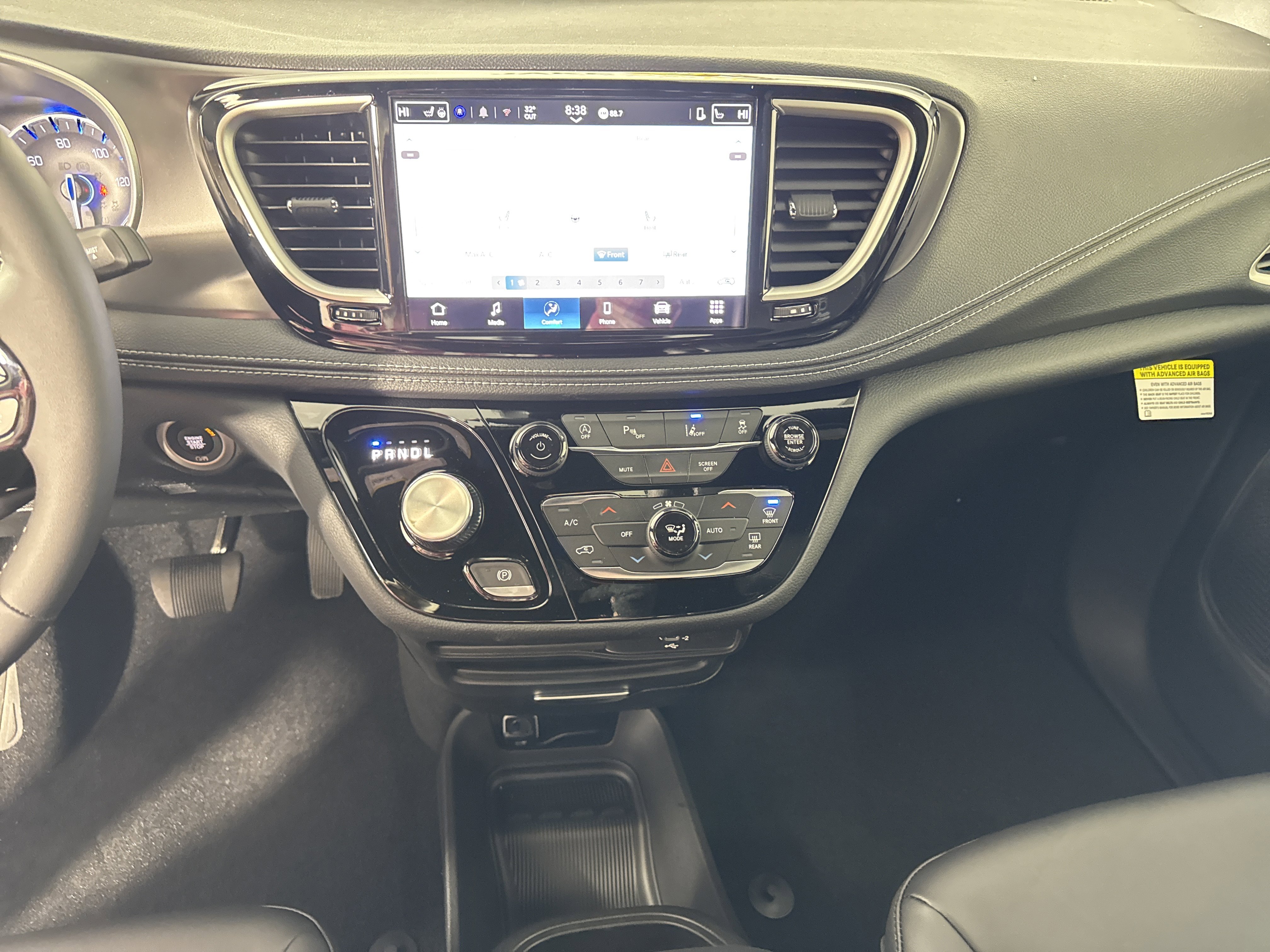 New 2026 Chrysler Pacifica Select image 49