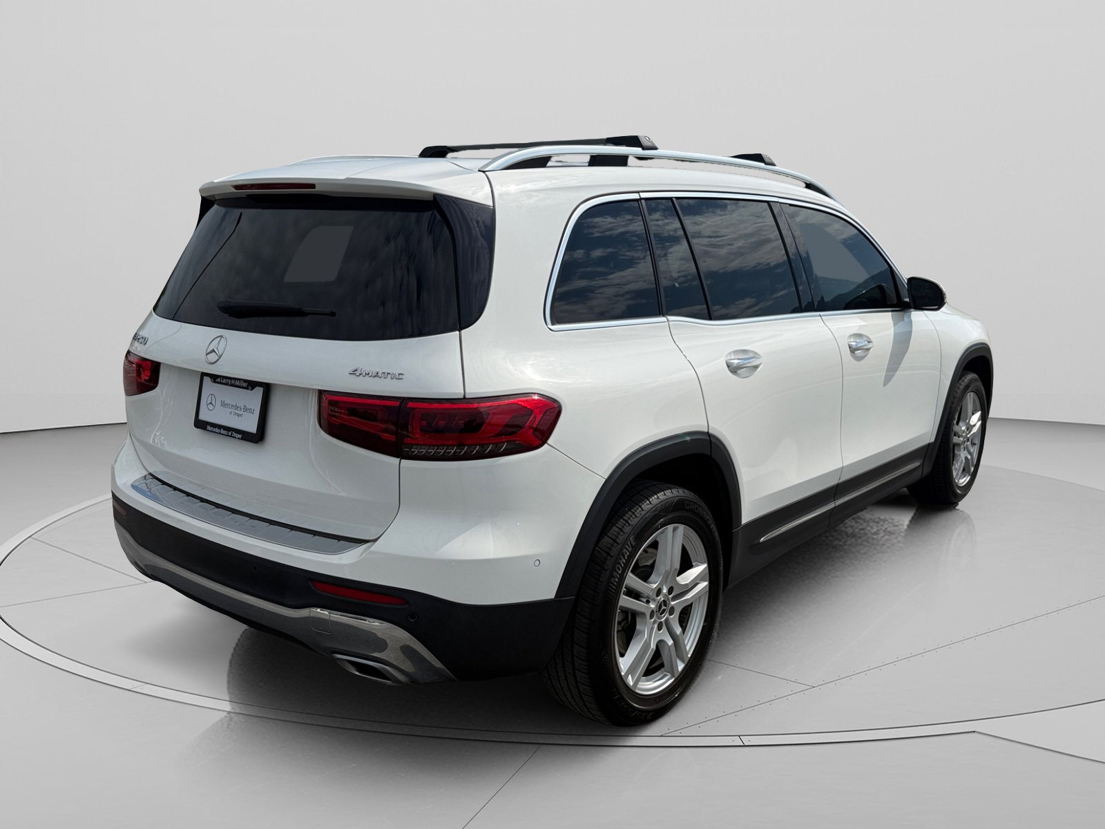 Certified 2020 Mercedes-Benz GLB 250 4MATIC image 5