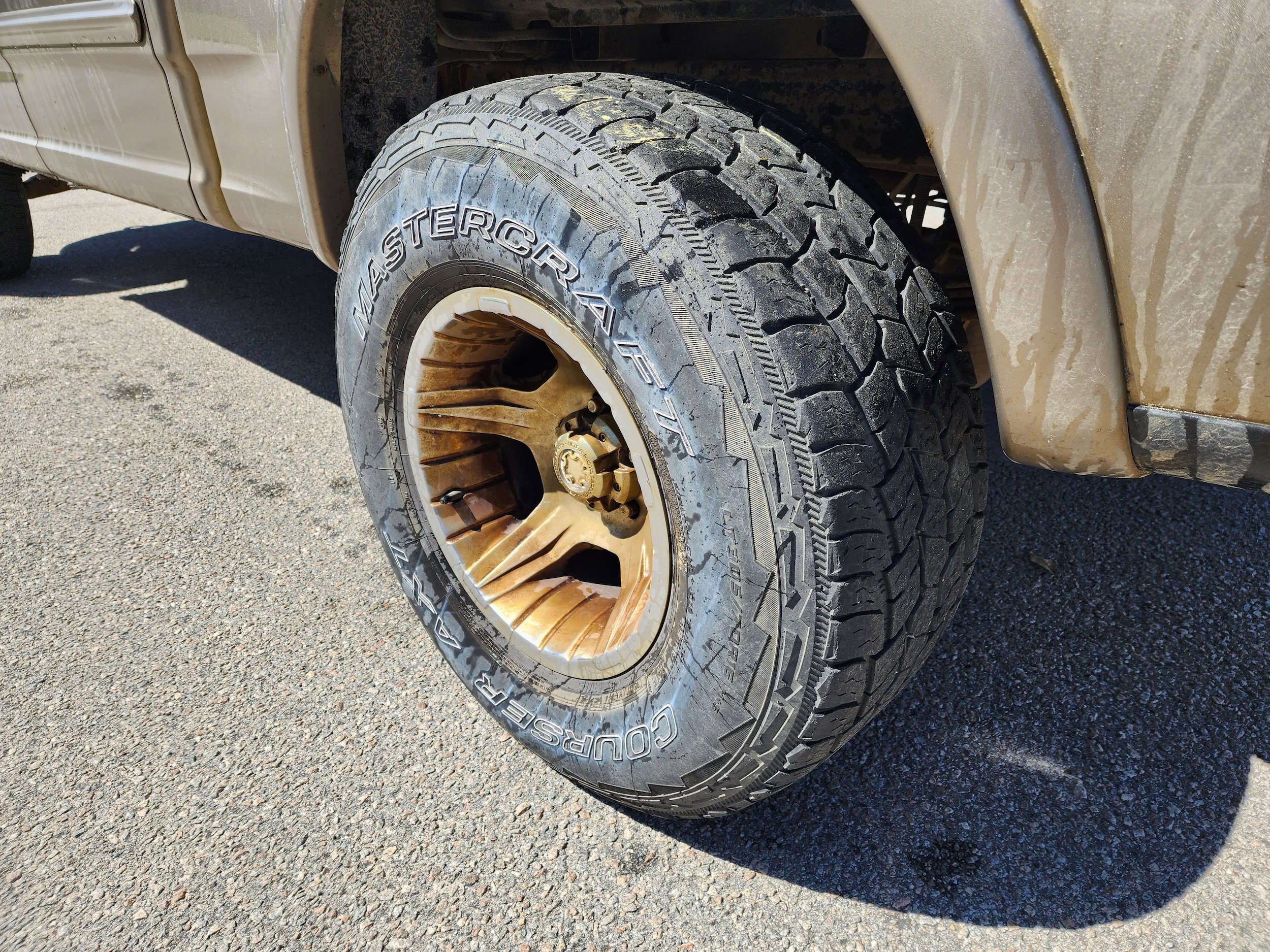 Used 2002 Ford F150 Lariat image 6