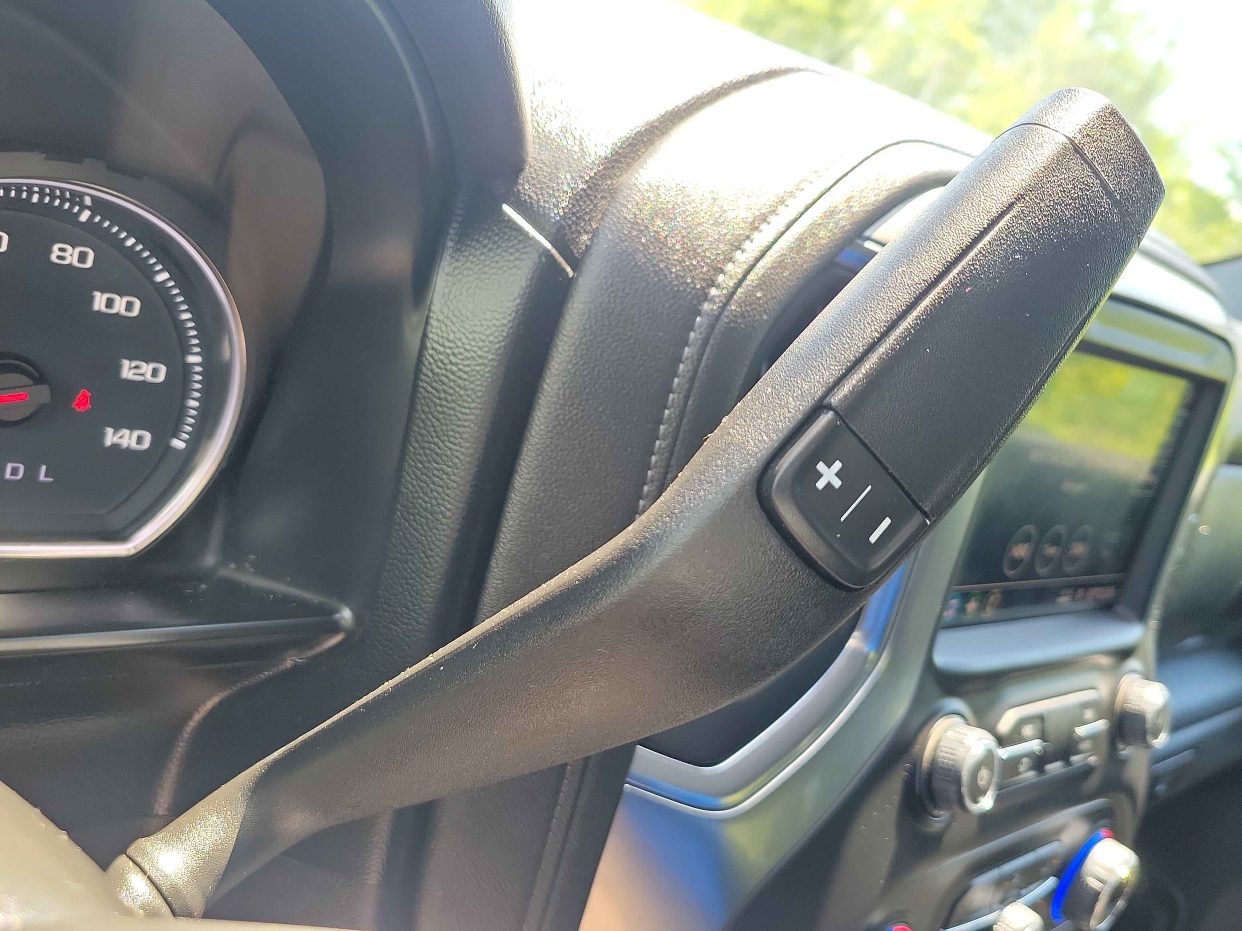 Used 2021 Chevrolet Silverado 1500 LT AWD/4WD image 24