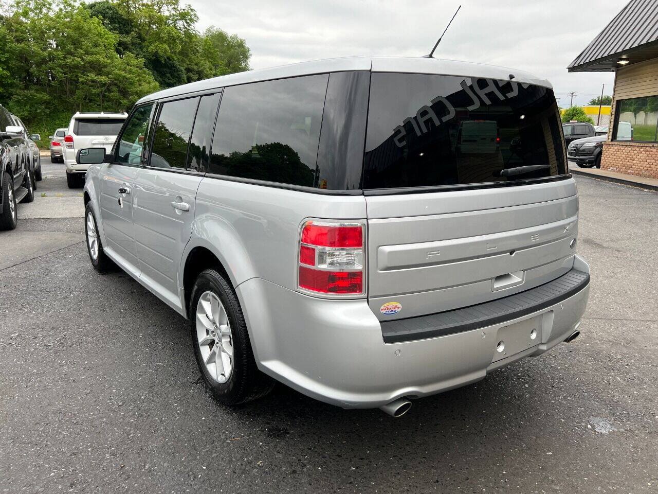 Used 2019 Ford Flex SE FWD image 7