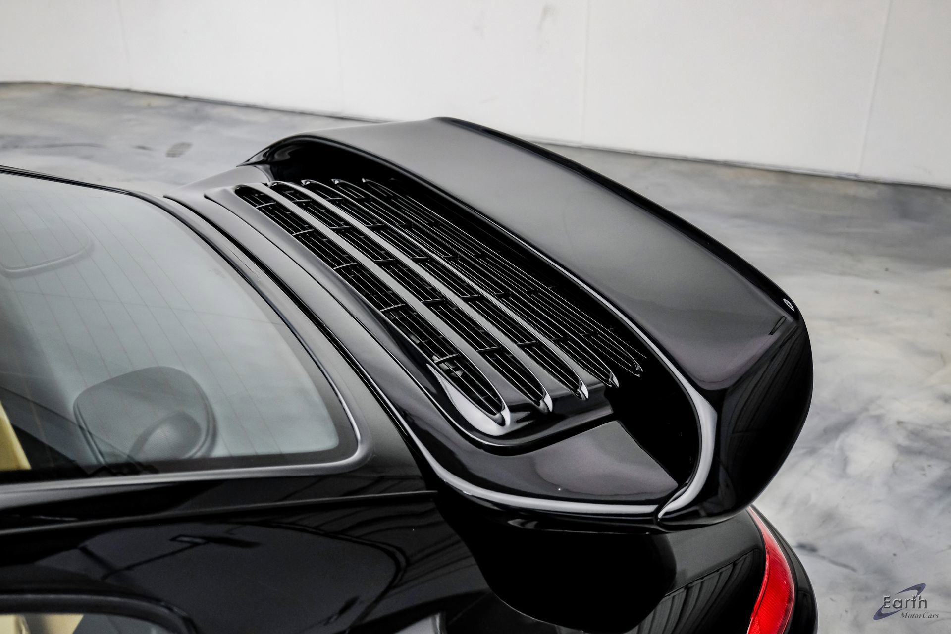 Used 1997 Porsche 911 Carrera S image 39