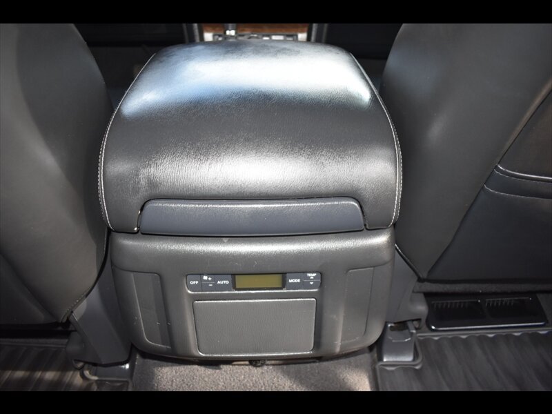 Used 2017 INFINITI QX80 2WD image 30