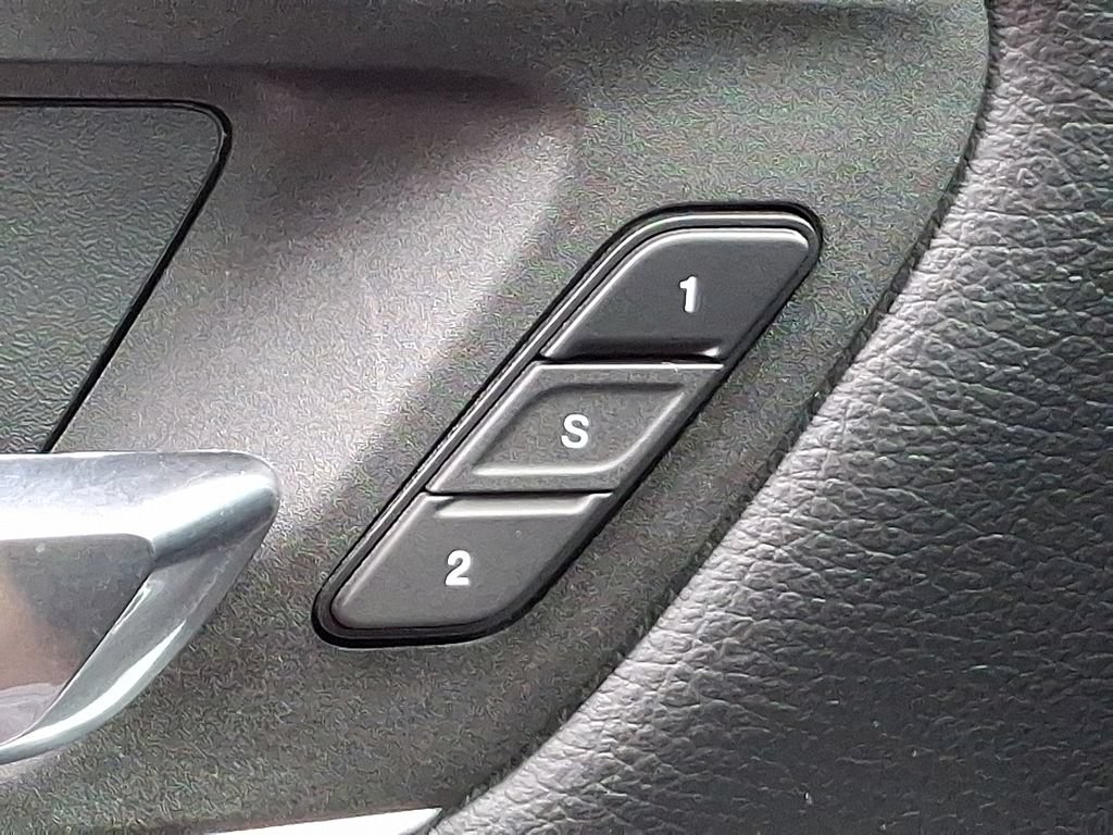Used 2023 RAM 1500 Laramie AWD/4WD image 26
