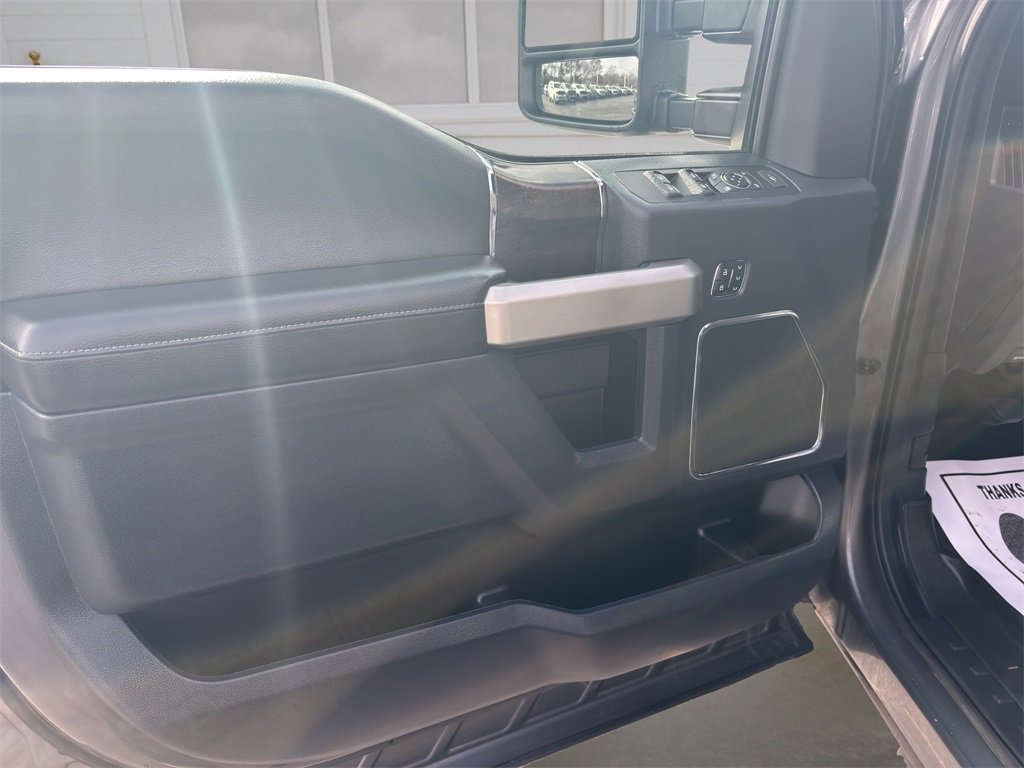 Certified 2022 Ford F350 Lariat w/ Lariat Value Package image 19