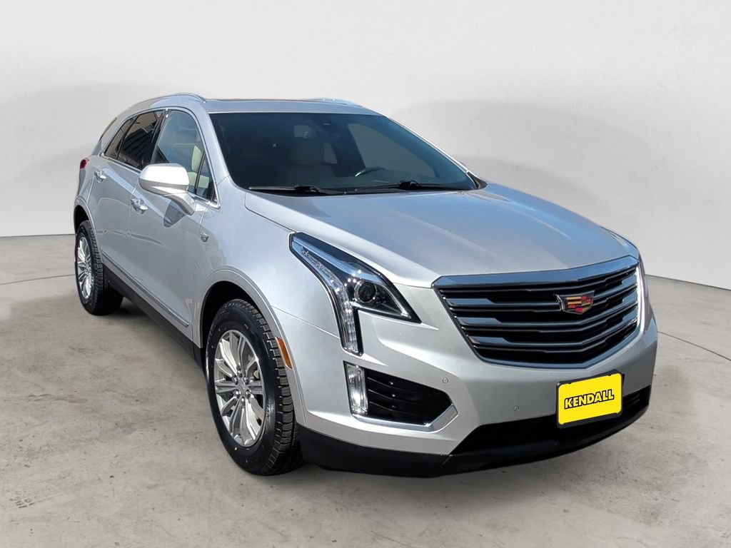 Used 2018 Cadillac XT5 Luxury w/ Driver Awareness Package AWD/4WD image 7