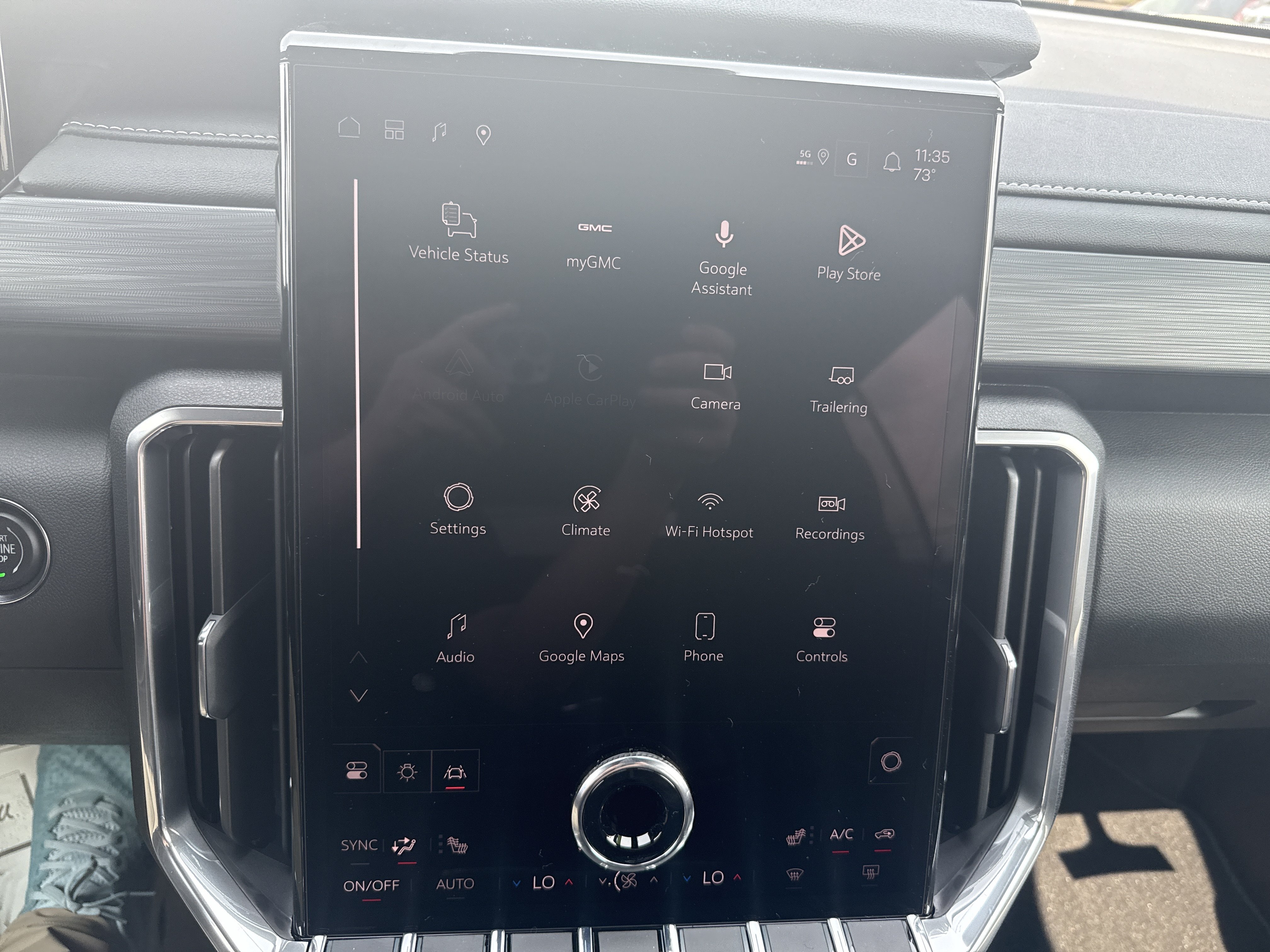 New 2027 GMC Acadia Elevation w/ Black Edition AWD/4WD image 25