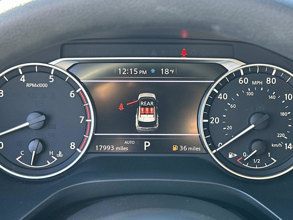 Used 2023 Nissan Rogue S image 20