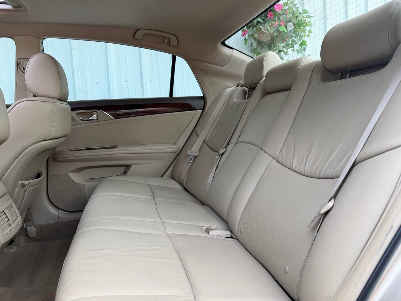 Used 2008 Toyota Avalon XLS image 24