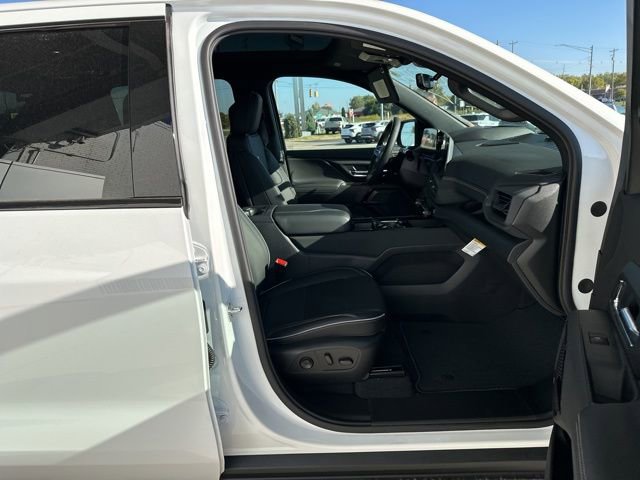 New 2026 Chevrolet Silverado EV LT image 38