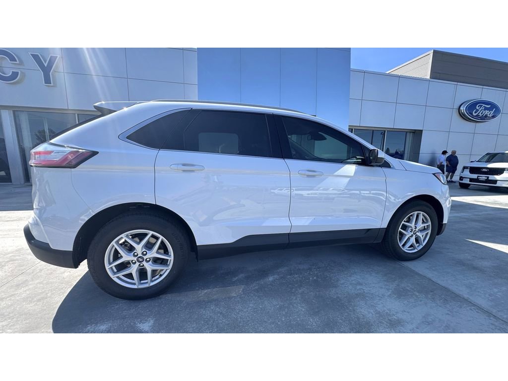 Used 2021 Ford Edge SEL image 8