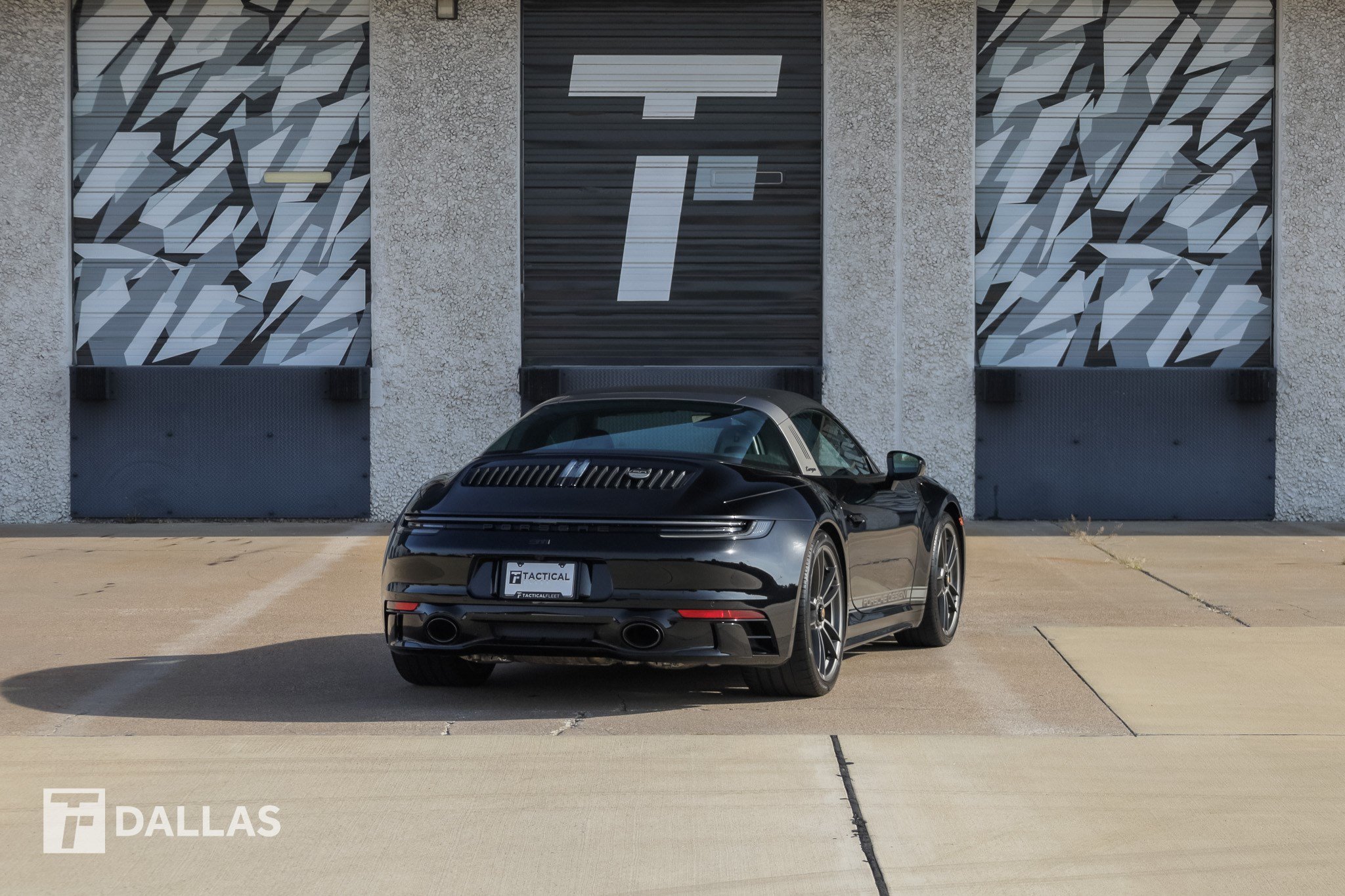 Used 2023 Porsche 911 50th Anniversary Edition AWD/4WD image 15
